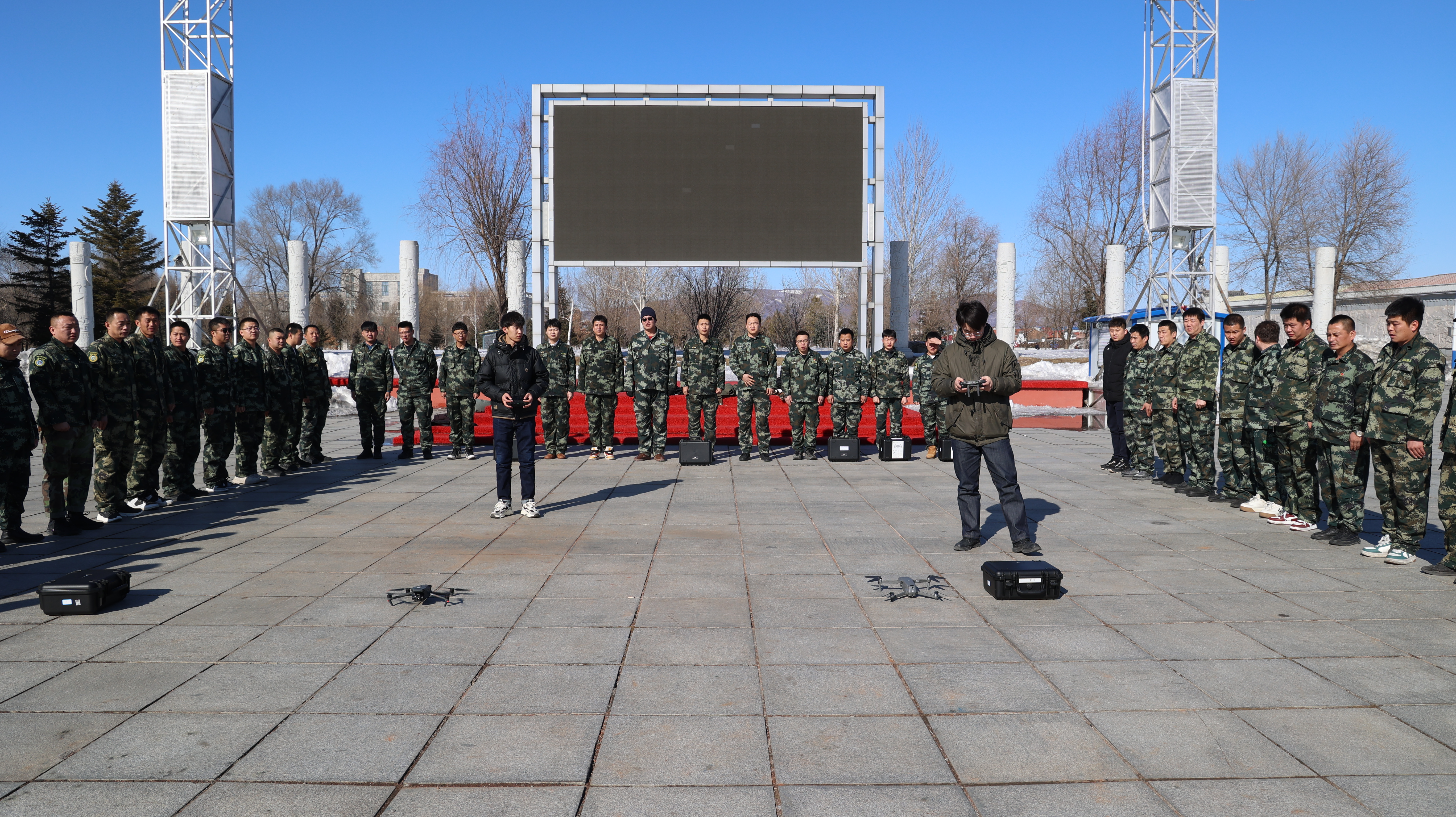 林口:“生态铁军”守卫绿水青山 (3).jpg