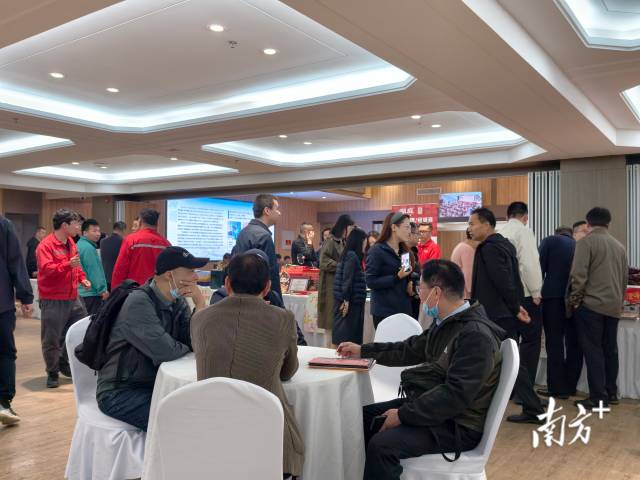    南方+ 余丹 拍摄